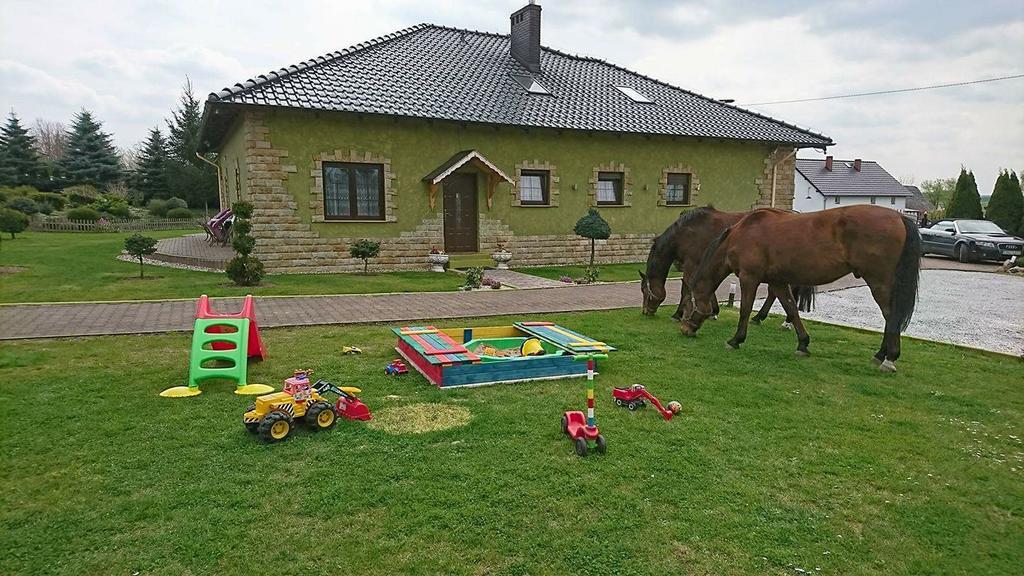 Agroturystyka Klekusiowo Boleslawiec  Ngoại thất bức ảnh